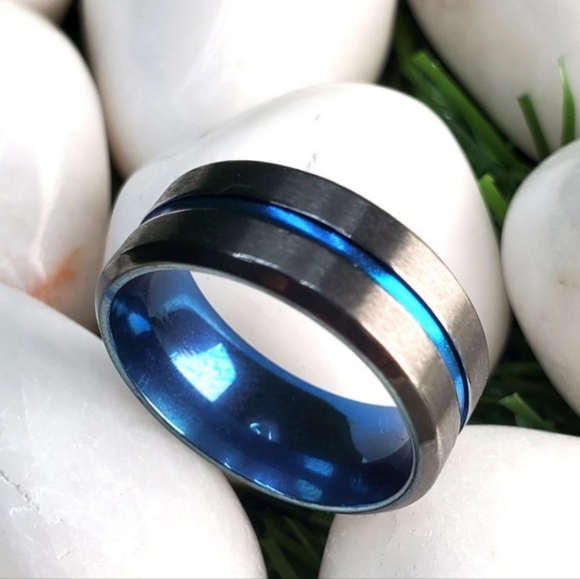 8MM NWT Stainless Steel Black with Center Blue Streak Ring, Size 10 - Picture 6 of 8